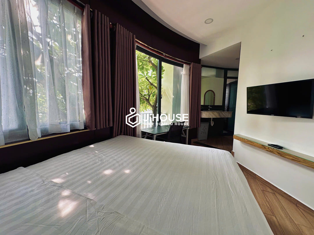 Rooftop apartment for rent in District 3, HCM - The Garden Building Cao Thang