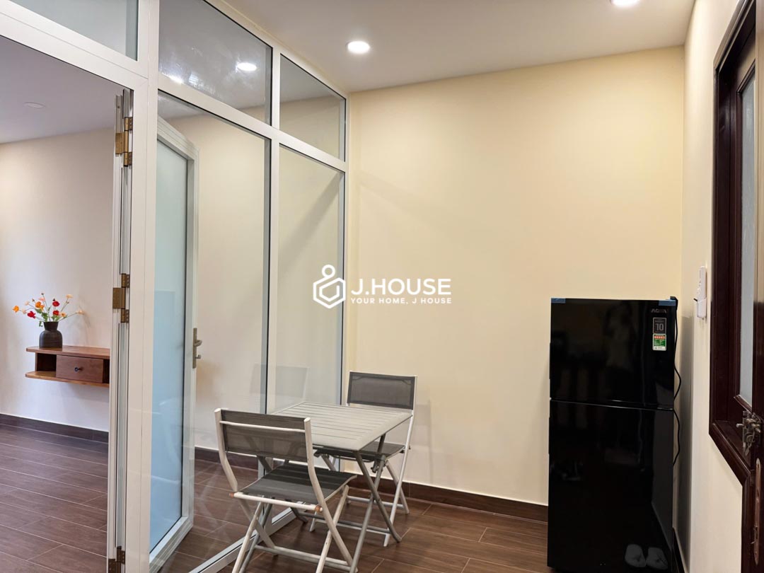 Sky Home An Phu 50m2 1-Bedroom Apartment with Balcony-7