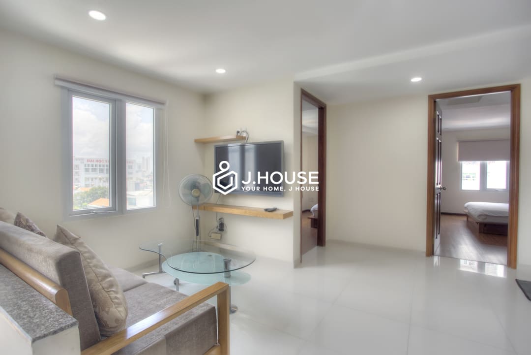 Spacious 2 br apartment for rent in Binh Thanh District, HCMC-3