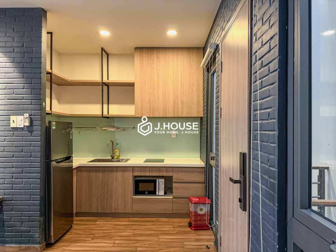 Spacious 60m2 Studio with Balcony on Nguyen Gia Tri Street Binh Thanh-8