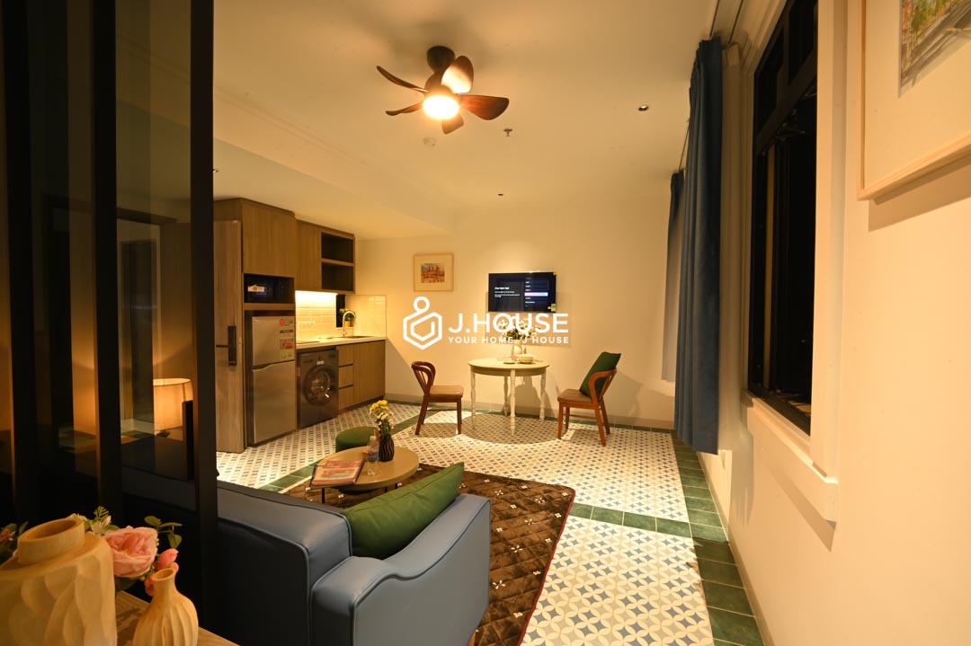 Spacious & Contemporary Design 1BR with Bathtub An House-0