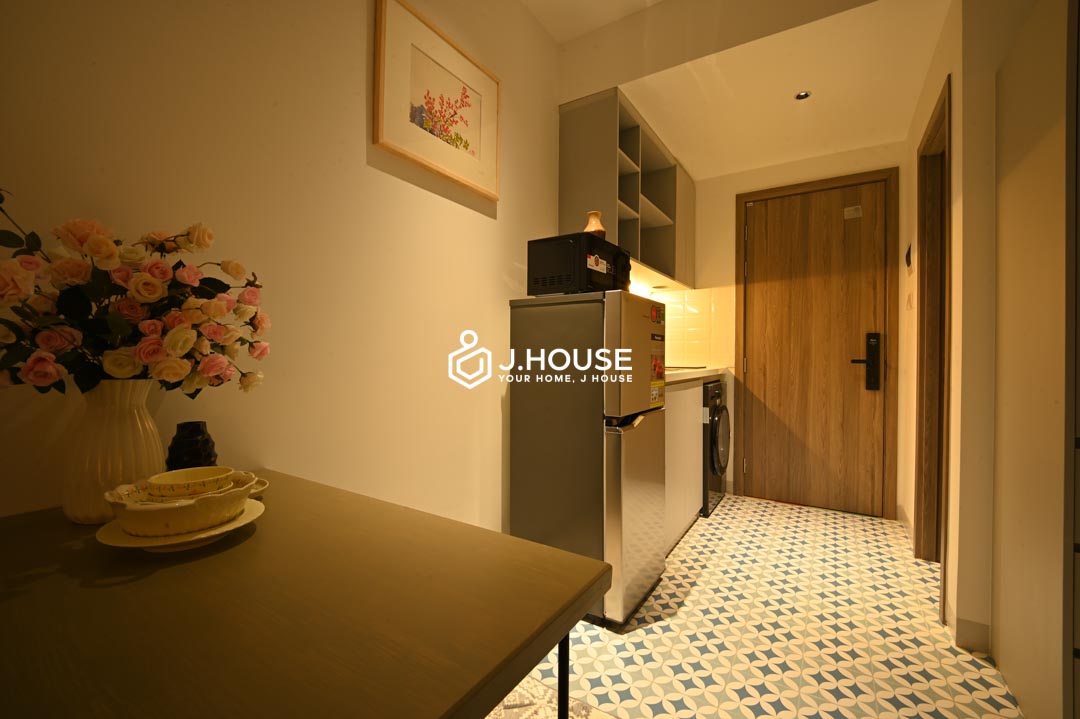 Studio Apartment for Rent in Binh Thanh Modern 30m2 on Bui Dinh Tuy-2