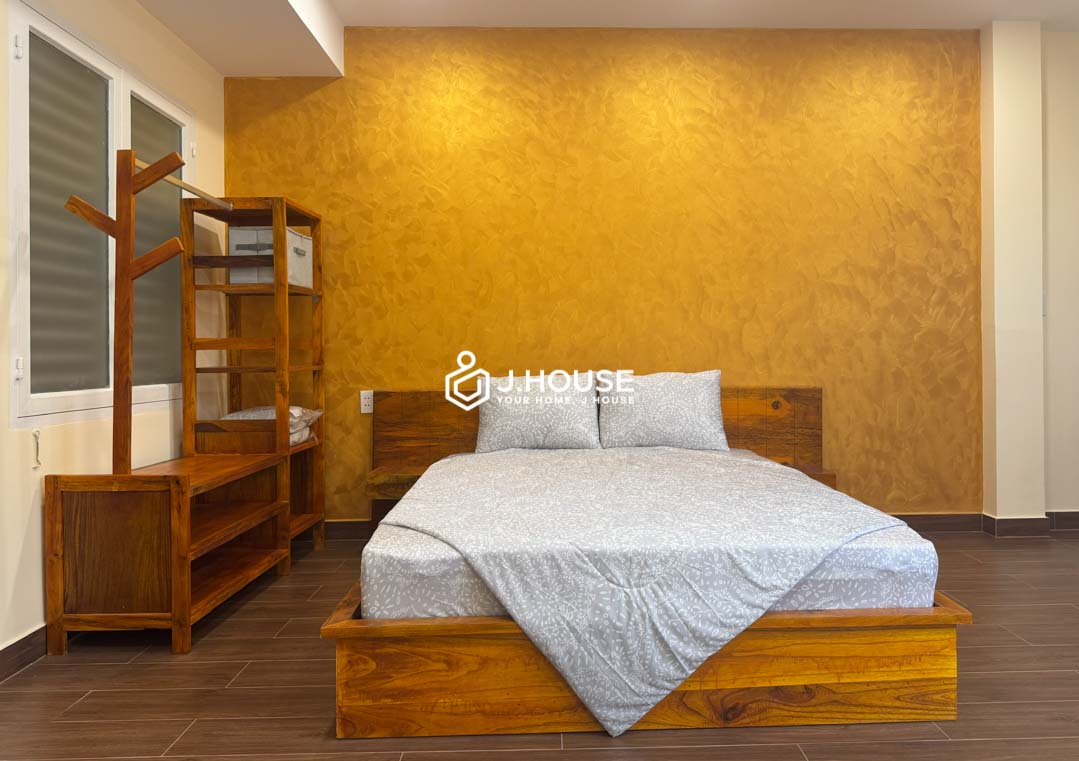 Studio Window 6 on 3rd floor 35 sqm Open and Bright View-0