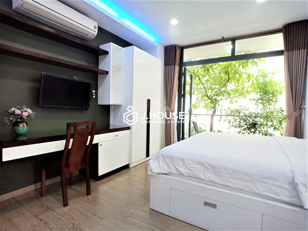 Studio apartment for rent in District 3, HCM - The Garden Building