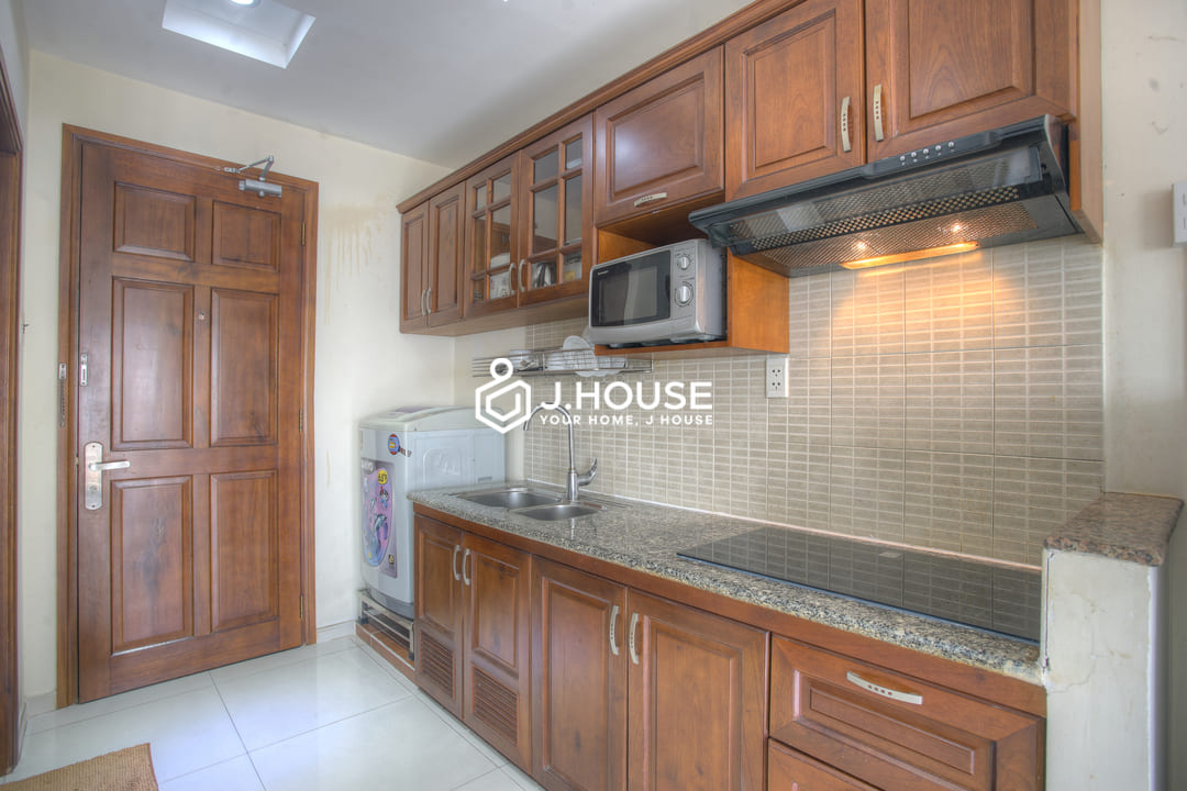 Studio apartment for rent with balcony in Binh Thanh District, HCMC-2