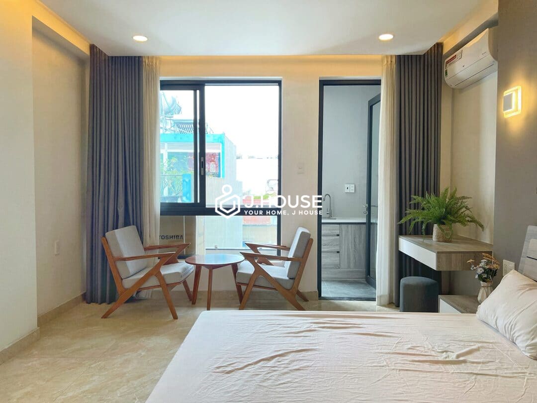 Studio apartment with balcony in District 5, HCMC - NTP Apartment