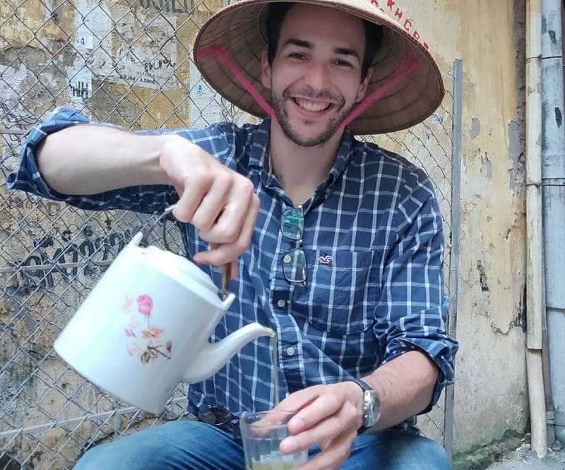 Lý Do Người Nước Ngoài “Phải Lòng” Việt Nam 10 Why-Expats-Fall-in-Love-with-Vietnam-5