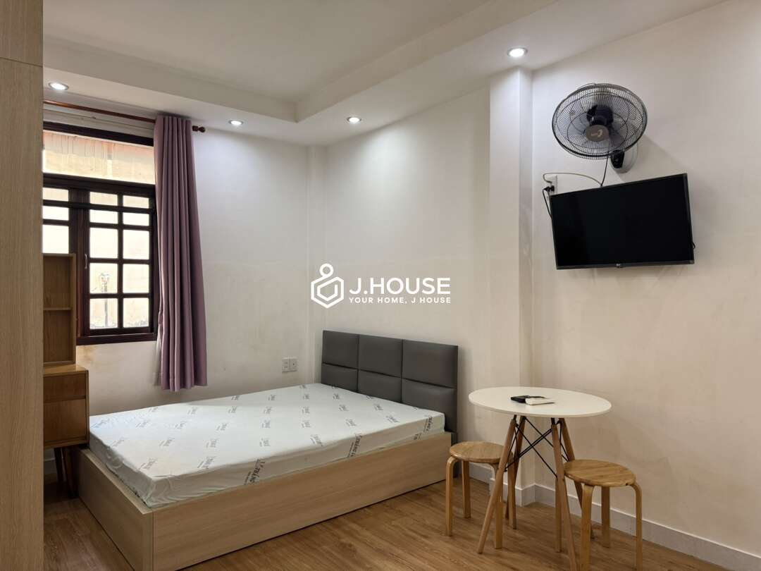 0Modern & Quiet Studio for Rent in District 1 Infinity Apartment-0_result