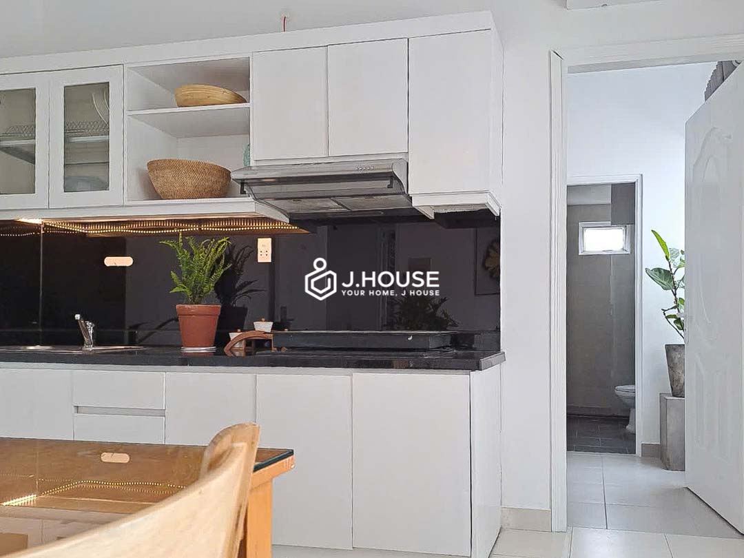 1-Bedroom Serviced Apartment for Rent in District 3 - PeaceHome-0