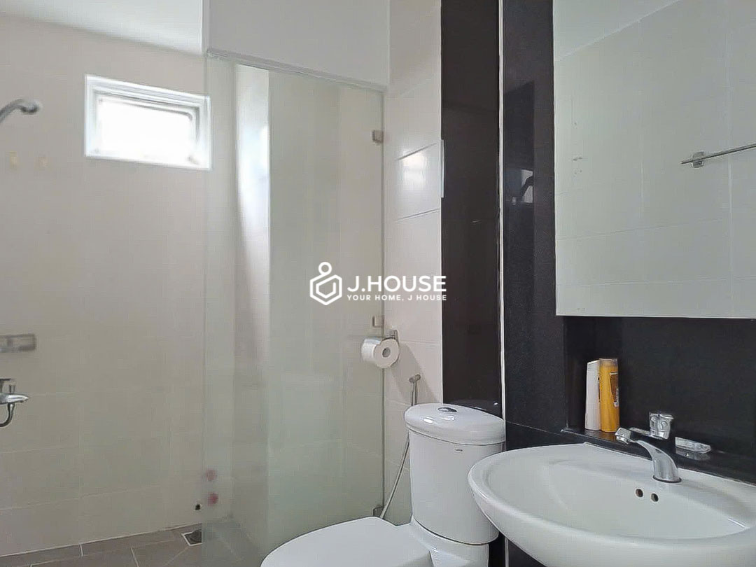 1-Bedroom Serviced Apartment for Rent in District 3 - PeaceHome-9