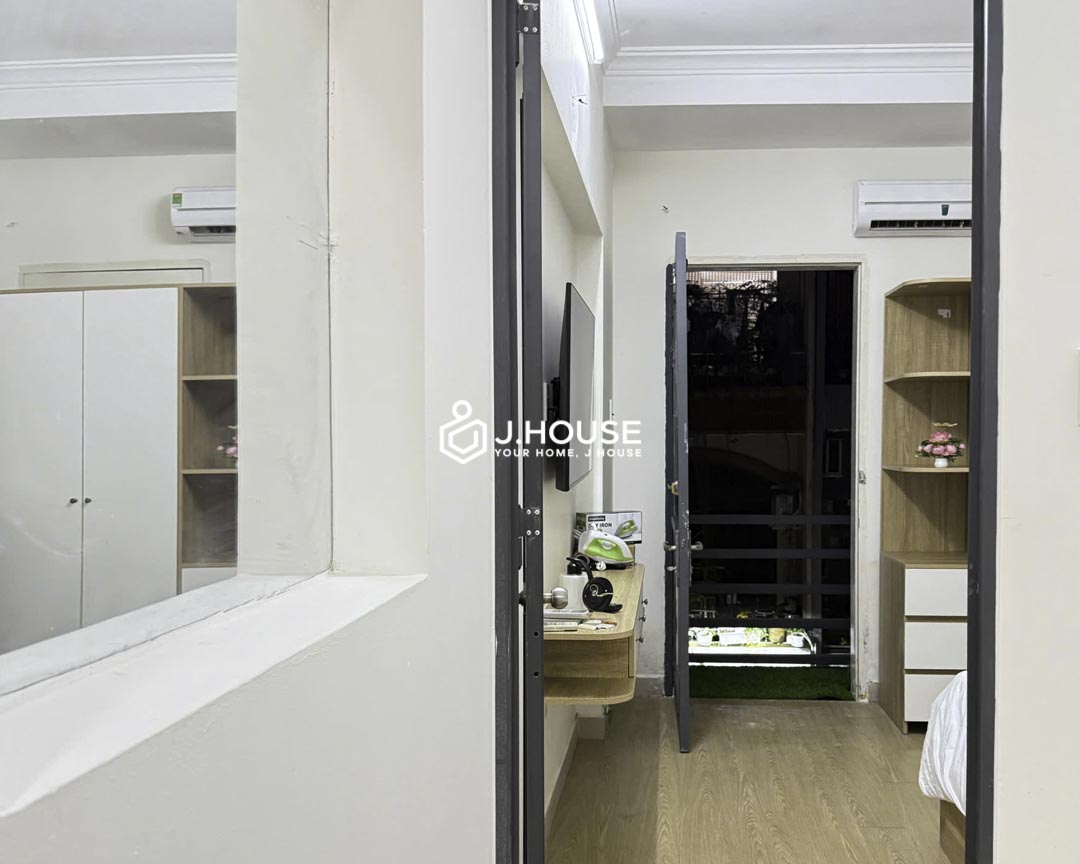 1BR Serviced Apartment for Rent in Binh Thanh near D1 - HThome