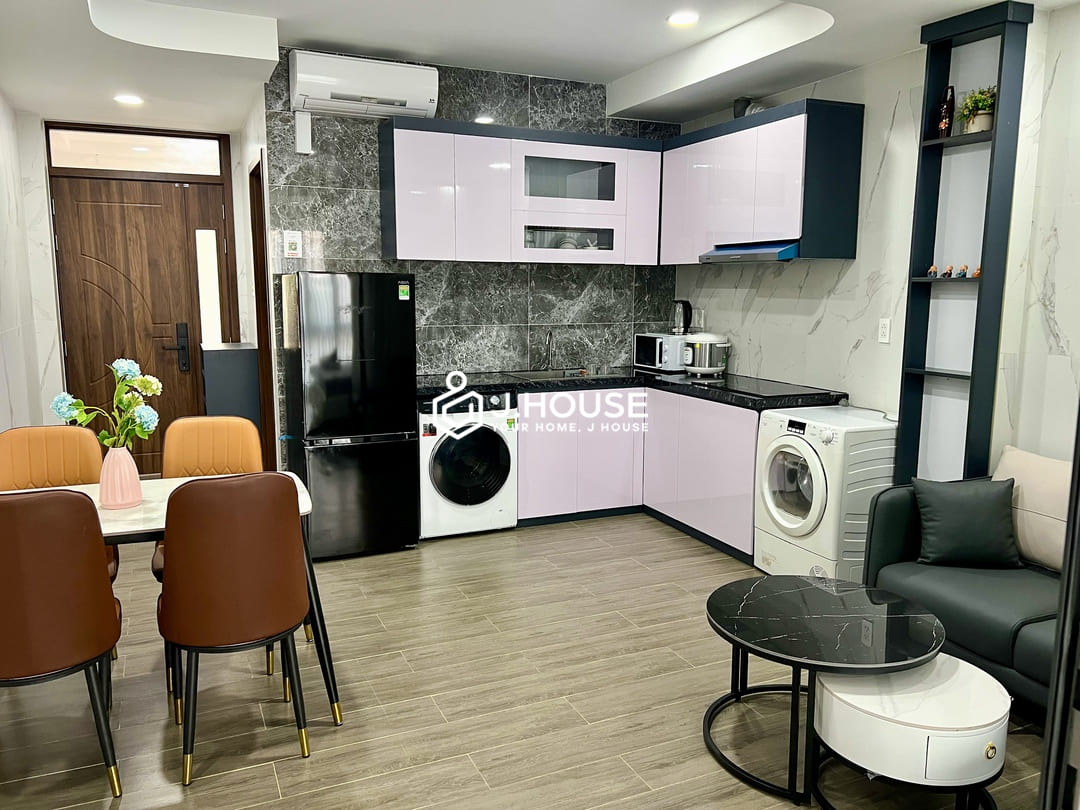 1br apartment for rent in District 1, HCMC- HanLong Apartment-1