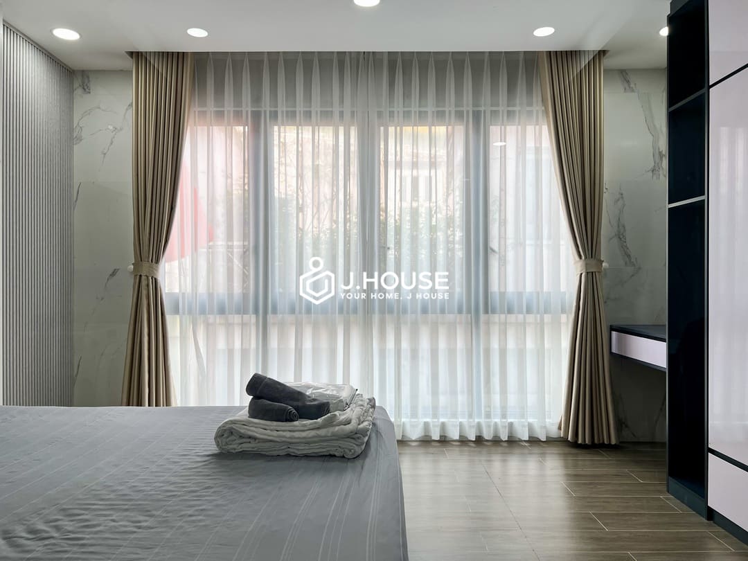 1br apartment for rent in District 1, HCMC- HanLong Apartment-5