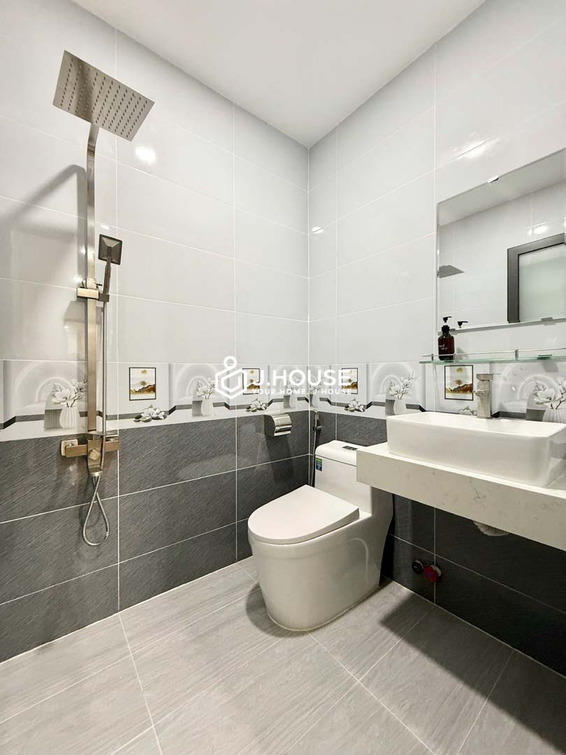 2 Bedroom Apartment for Rent in Da Kao District 1 - QK-4