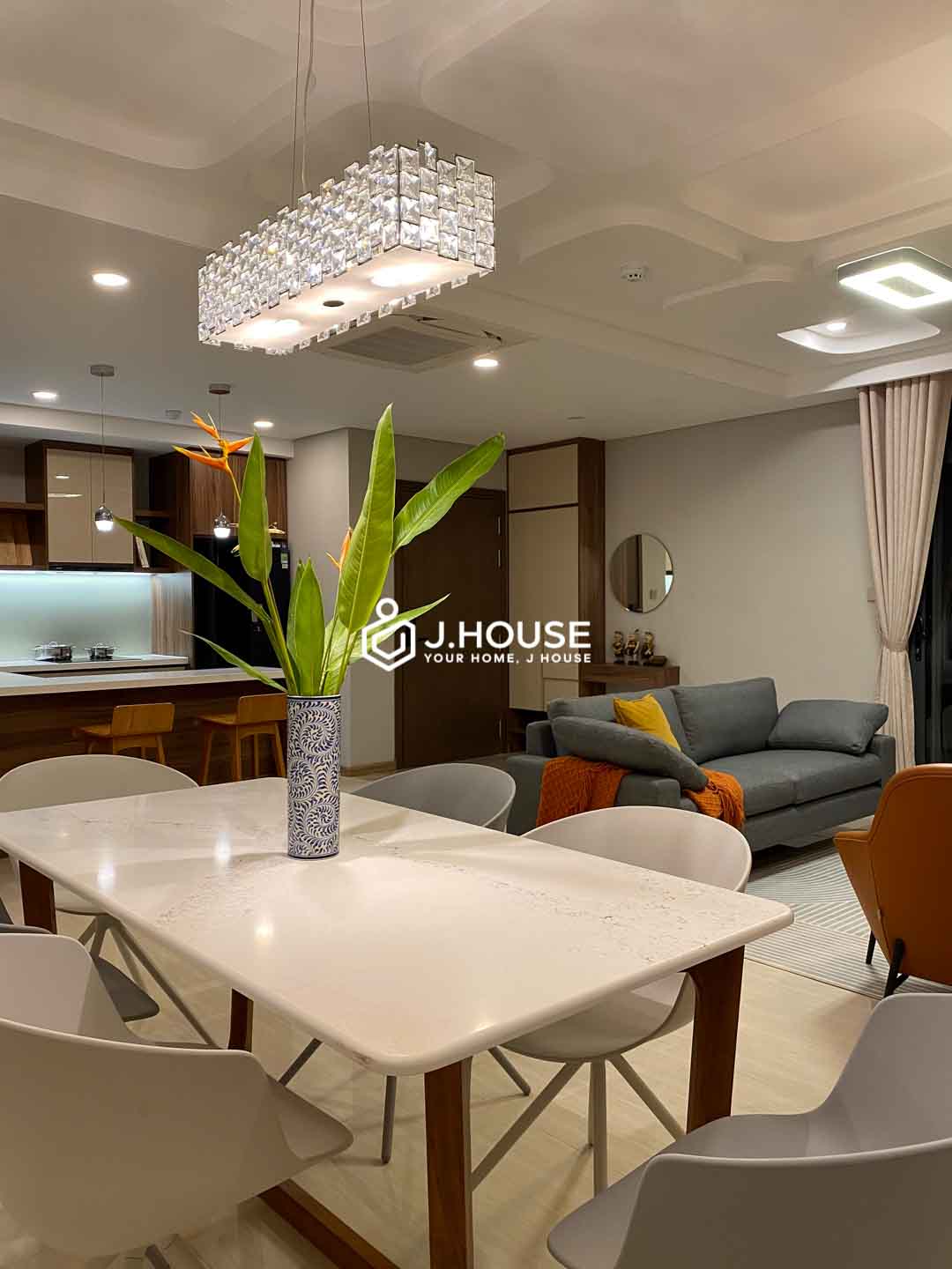 2BR Apartment for Rent with Pool & Gym at Luxone Little Thao Dien-21