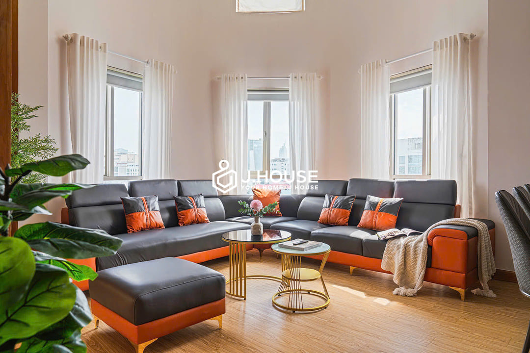 4br duplex apartment at Saigon Pavillon Apartment, District 3, HCM