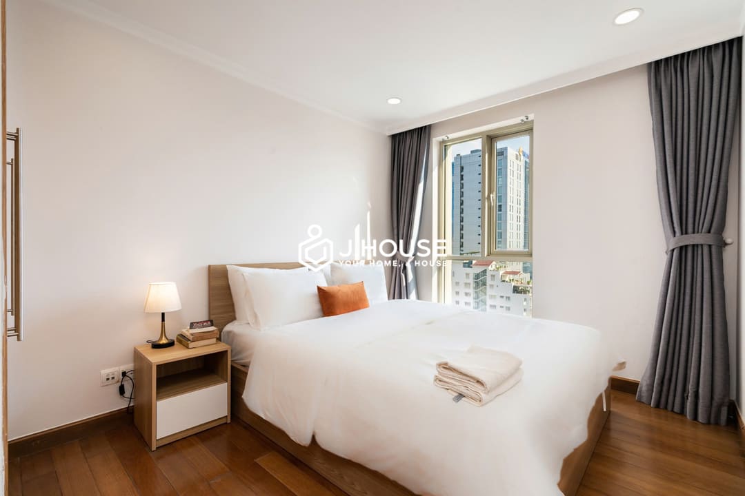 4br duplex apartment at Saigon Pavillon Apartment, District 3, HCM