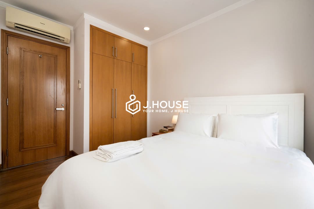 4br duplex apartment at Saigon Pavillon Apartment, District 3, HCM