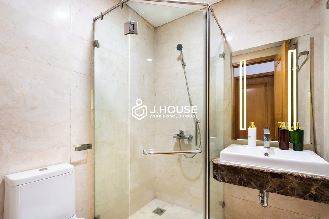 4br duplex apartment at Saigon Pavillon Apartment, District 3, HCM