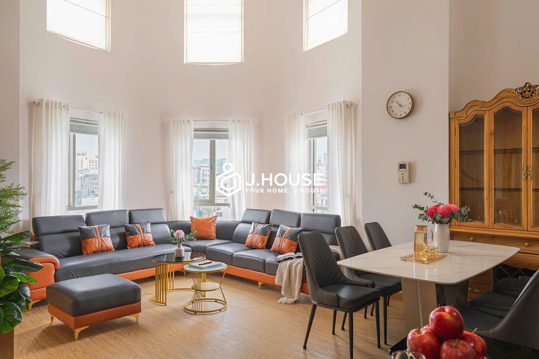 4br duplex apartment at Saigon Pavillon Apartment, District 3, HCM