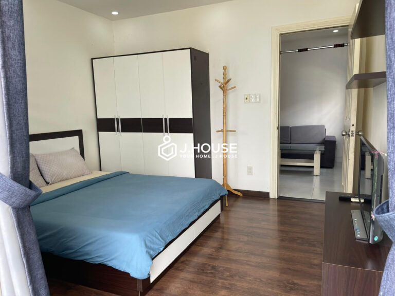 Affordable apartment for rent in District 1, HCMC