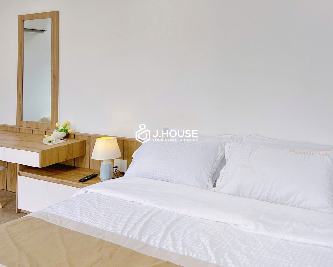 Bright 1BR Serviced Apartment for Rent in Phu Nhuan - Riverside House-3