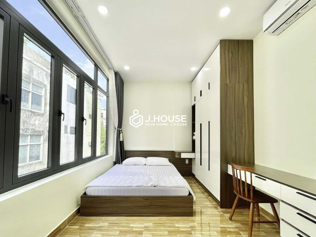 Bright 2BR Apartment for Rent in District 1 Dakao - QK-1