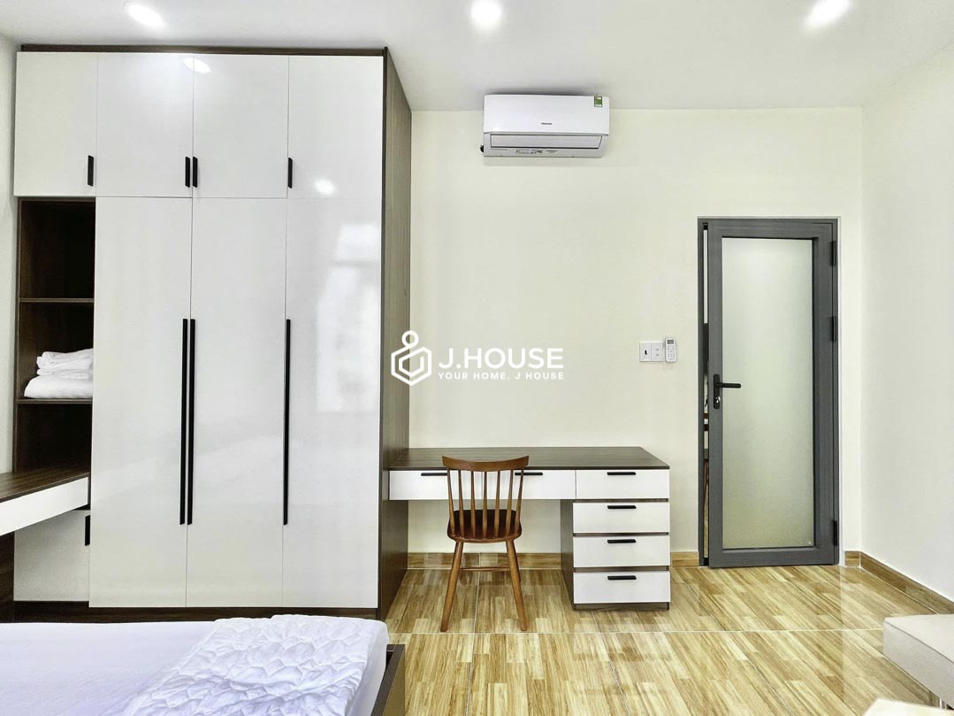 Bright 2BR Apartment for Rent in District 1 Dakao - QK-3