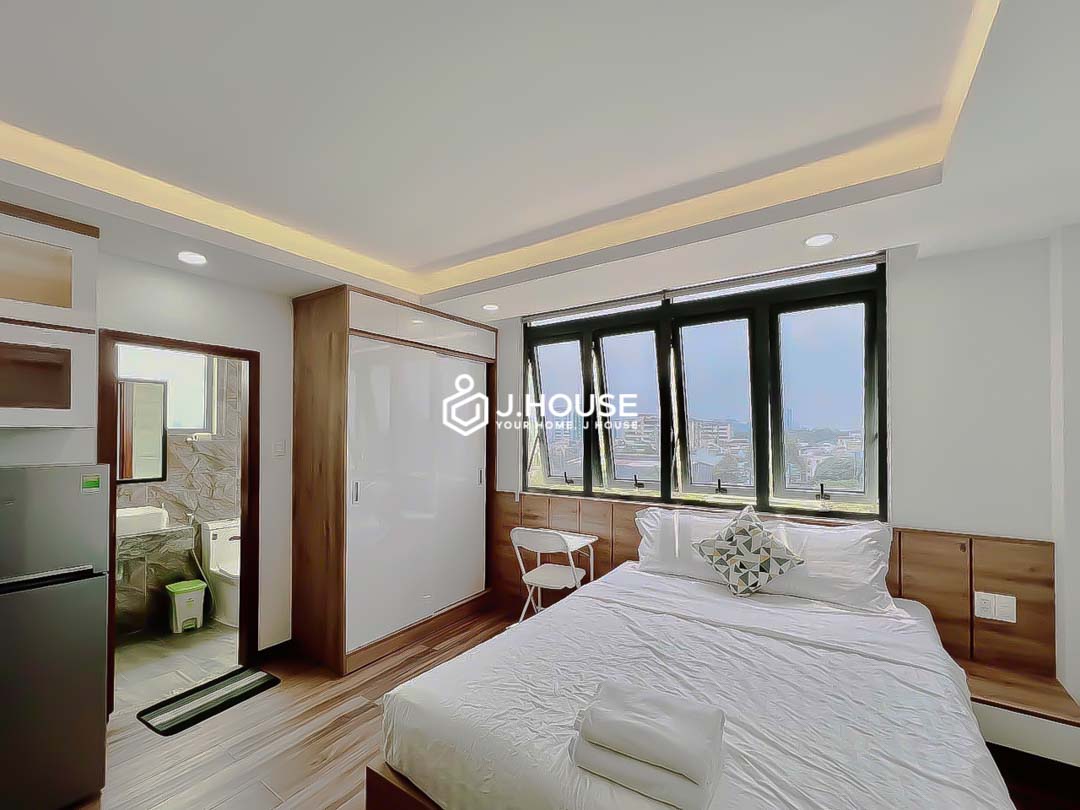 Bright Serviced Studio for Rent in Phu Nhuan District - Riverside House-0