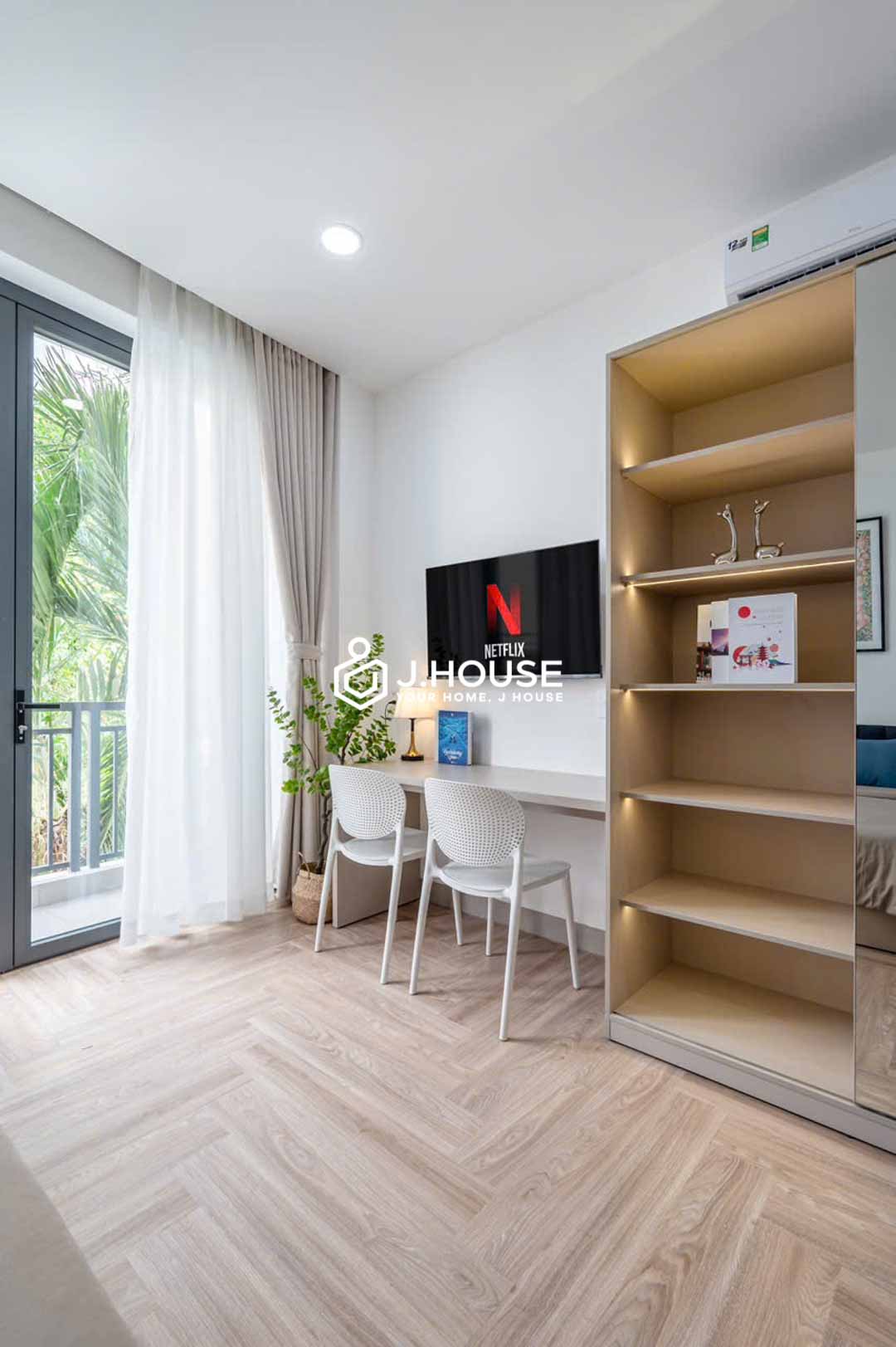 Bright Studio Apartment for Rent in Tan Binh - Ut Tich Studio-4