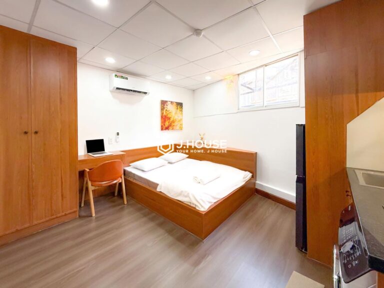 Bright Studio for Rent in Tan Dinh District 1 - QK 4 Bright Studio Apartment for Rent in Tan Dinh District 1 - QK