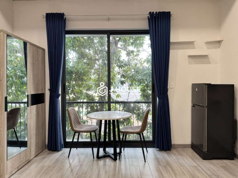 Bright Studio with Garden View Studio in District 3 - Damara Apartment-2_result