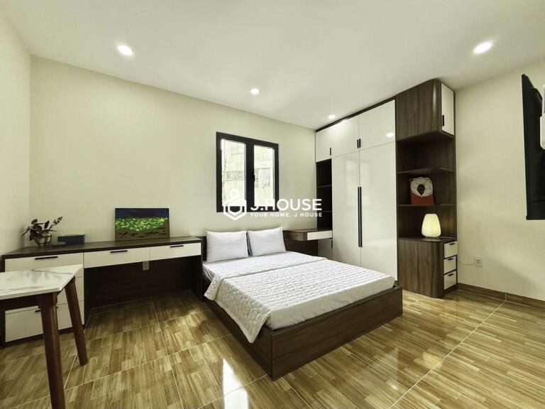 Bright Studio with Private Washer in Dakao District 1 - QK-0