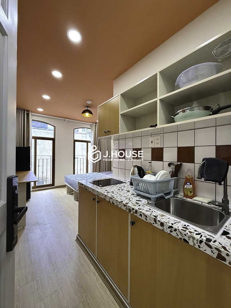 Charming & Bright Studio for Rent in District 5 - Homes Sense-3