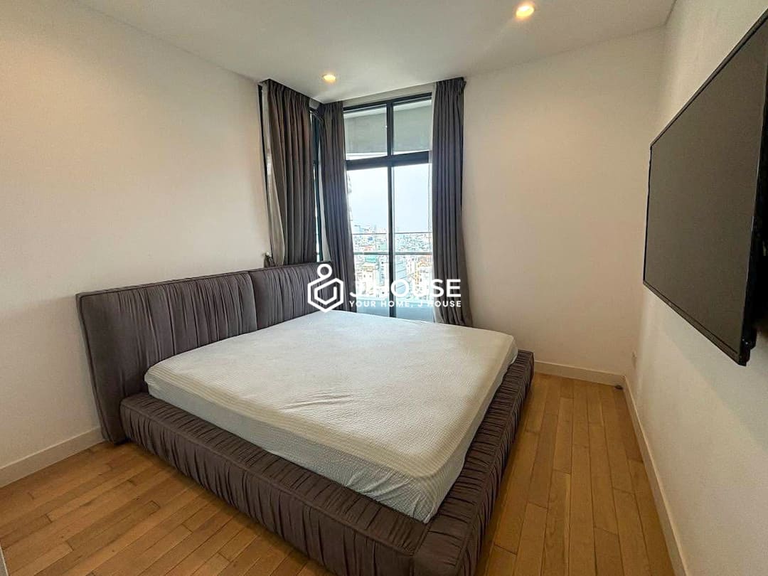 City Garden Binh Thanh for rent- Bright 1br apartment with balcony