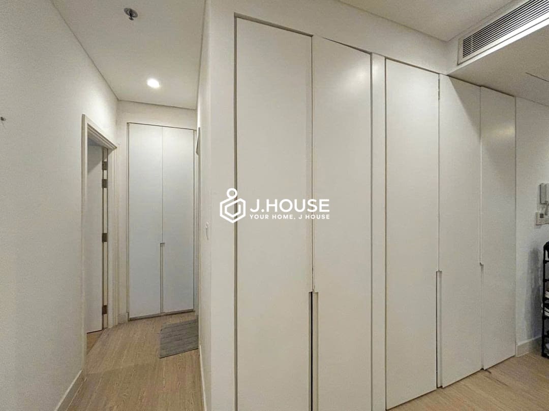 City Garden Binh Thanh for rent- Bright 1br apartment with balcony