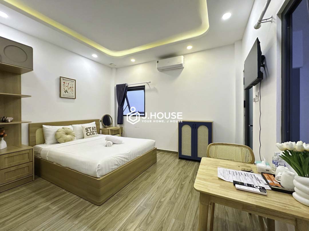 Comfortable Studio X03 Apartment for Rent in Phu Nhuan-5