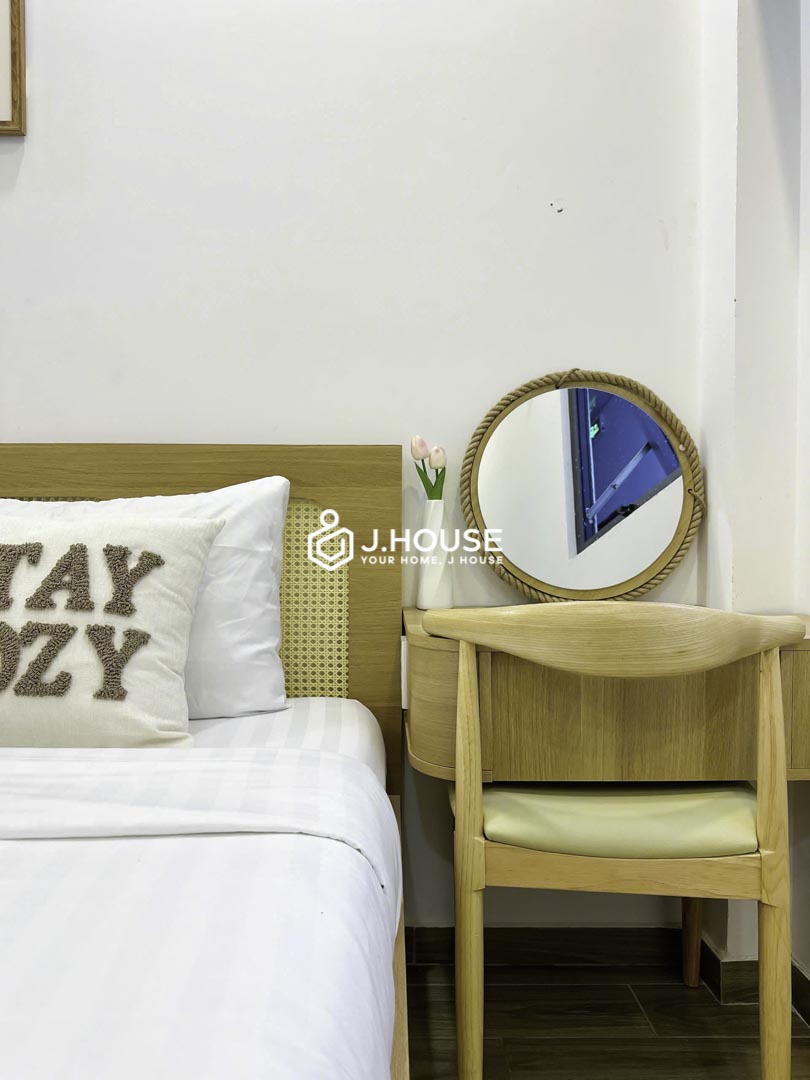 Comfortable Studio X03 Apartment for Rent in Phu Nhuan-8