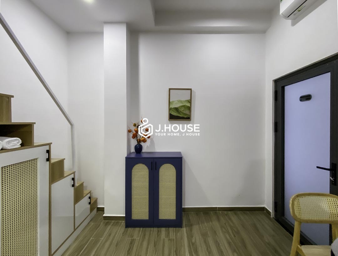 Cozy Duplex Apartment X04 for Rent in Phu Nhuan-1