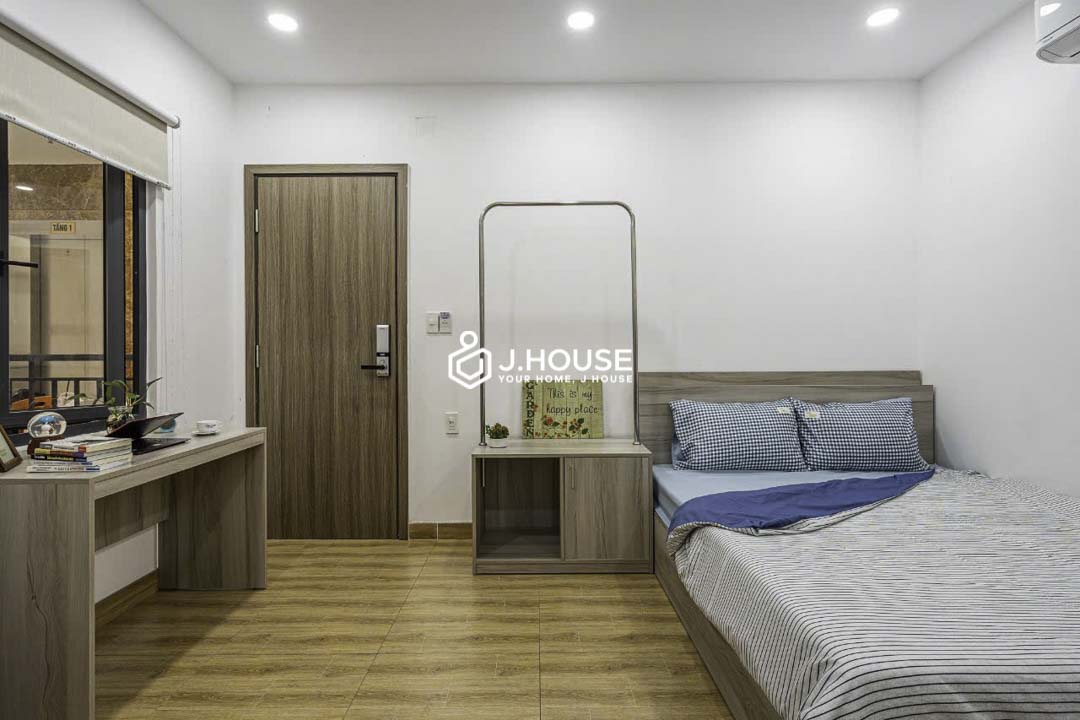 Cozy Studio Apartment for Rent in Binh Thanh - Full House-0