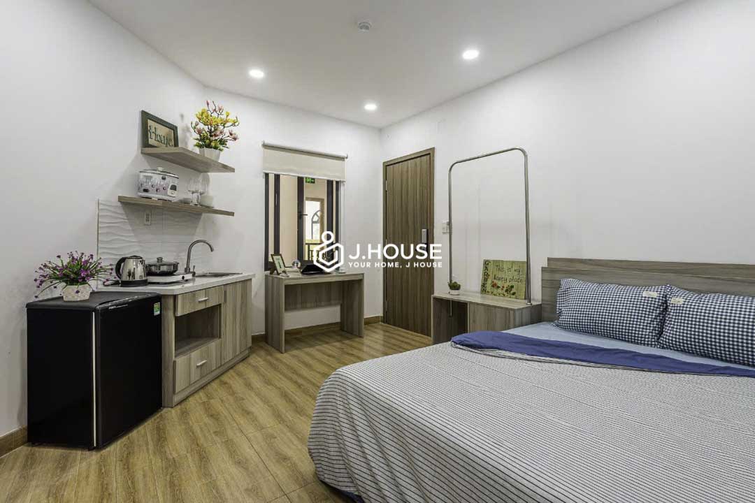 Cozy Studio Apartment for Rent in Binh Thanh - Full House-3