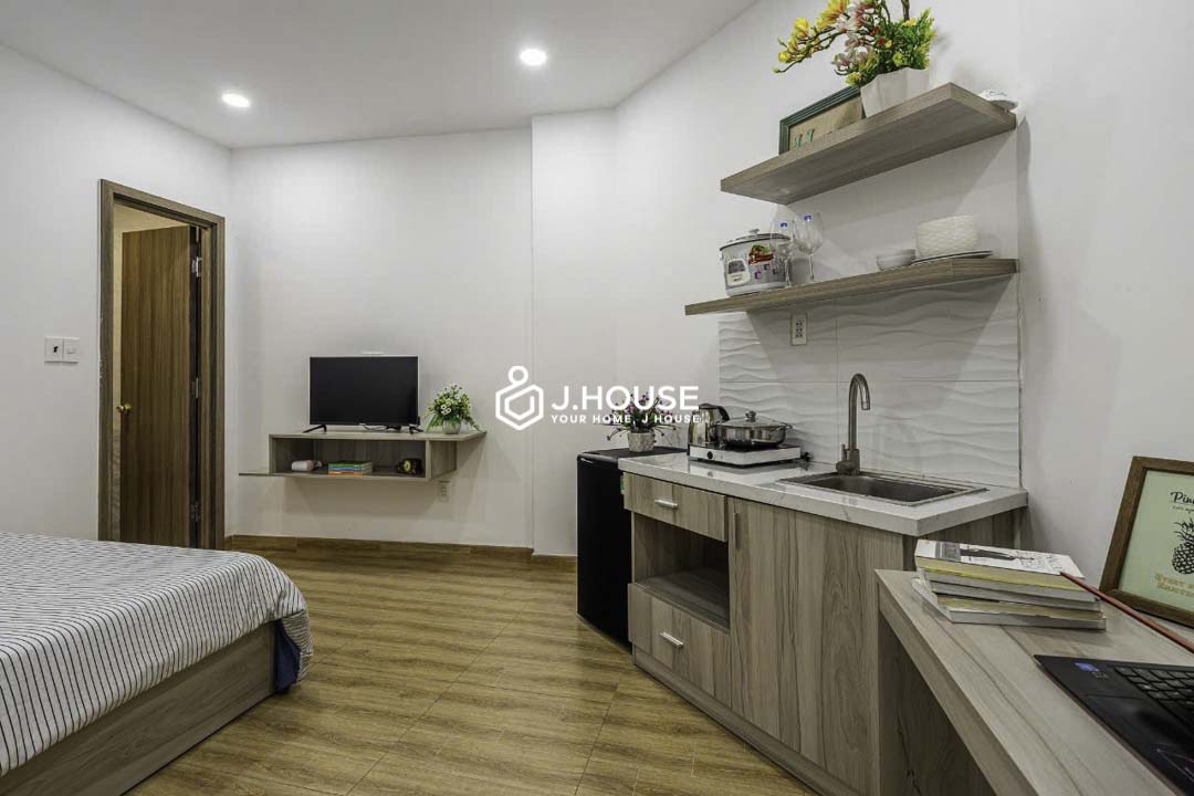 Cozy Studio Apartment for Rent in Binh Thanh - Full House-4