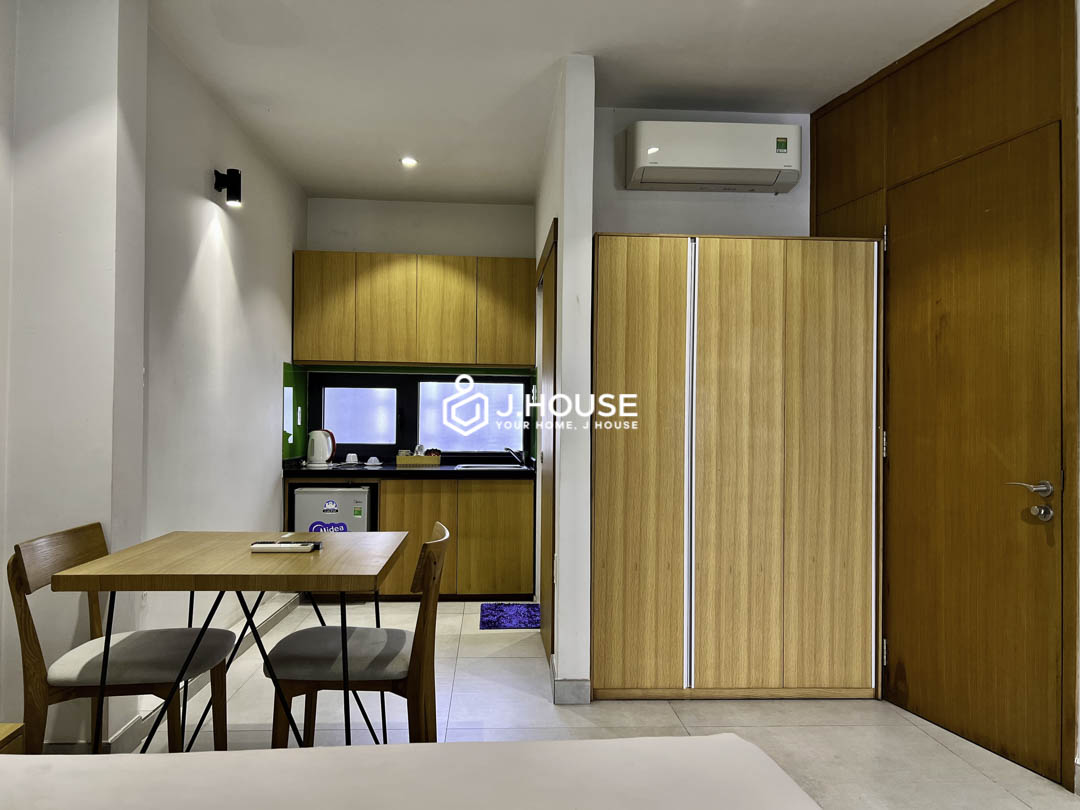 Cozy Studio Apartment for Rent in District 1 - Mami House-4