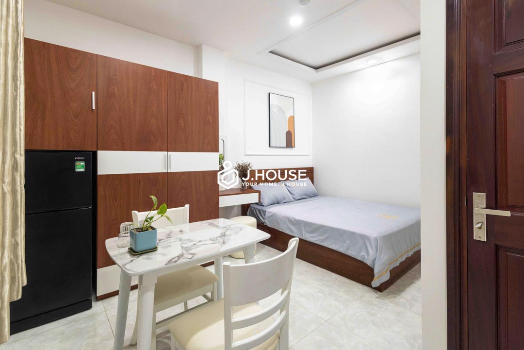 Cozy Studio Apartment for Rent in District 1 - Ngoc House
