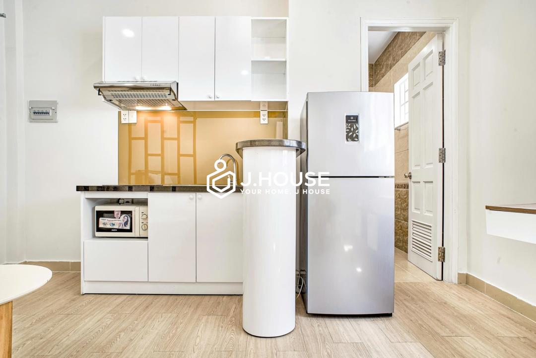 Cozy Studio with Large Window in District 1 - Spring Garden-10_result