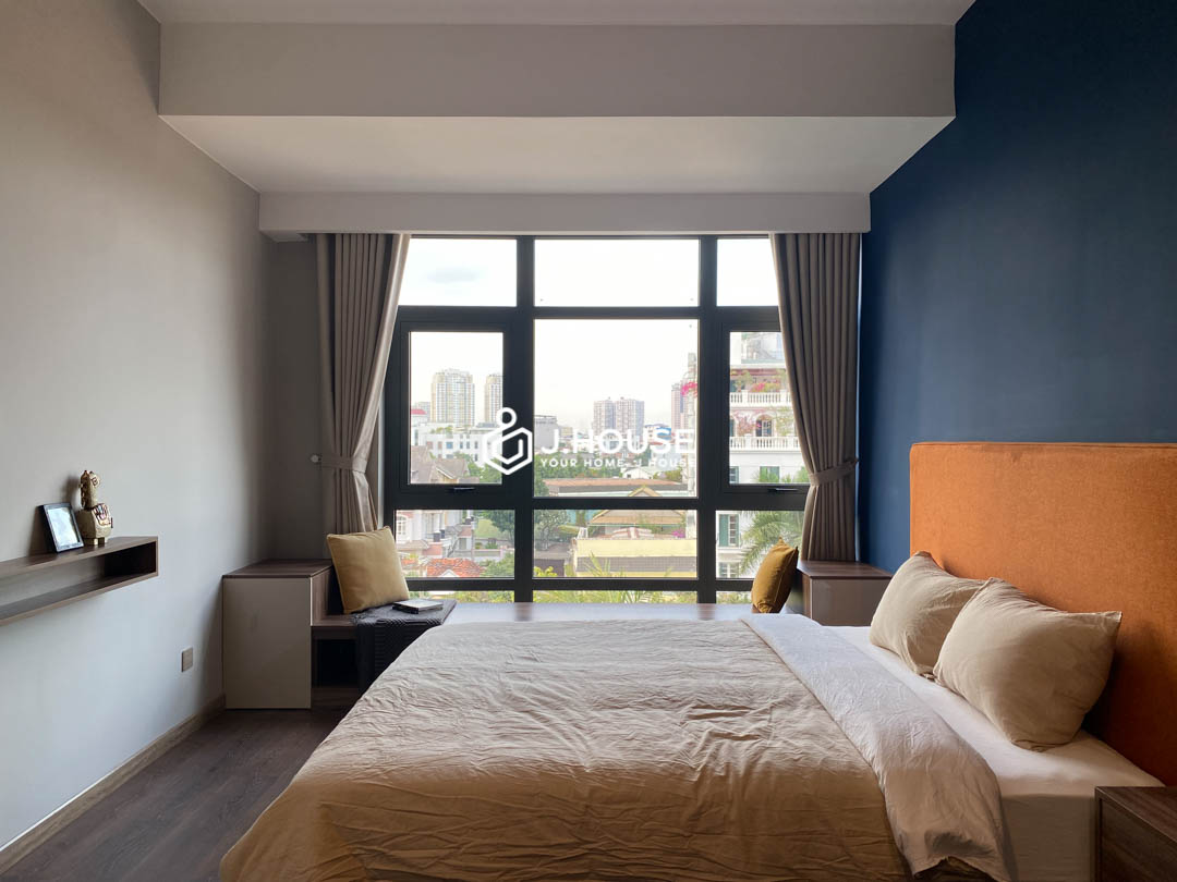 Massive 3BR with Pool Gym in District 2 - Luxone Little Thao Dien-11