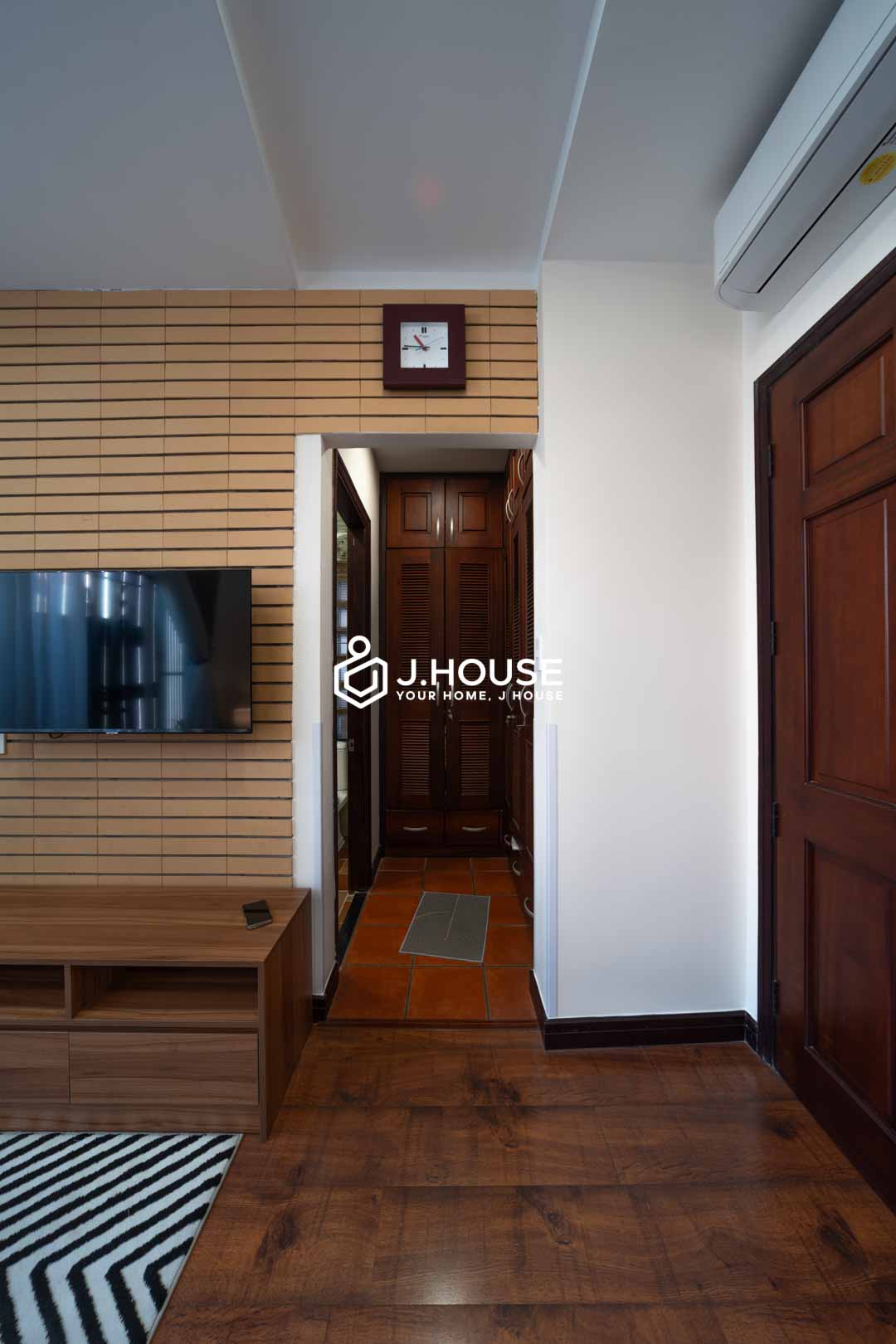Modern 1 Bedroom Serviced Apartment for Rent in District 4 Hanh Home-9