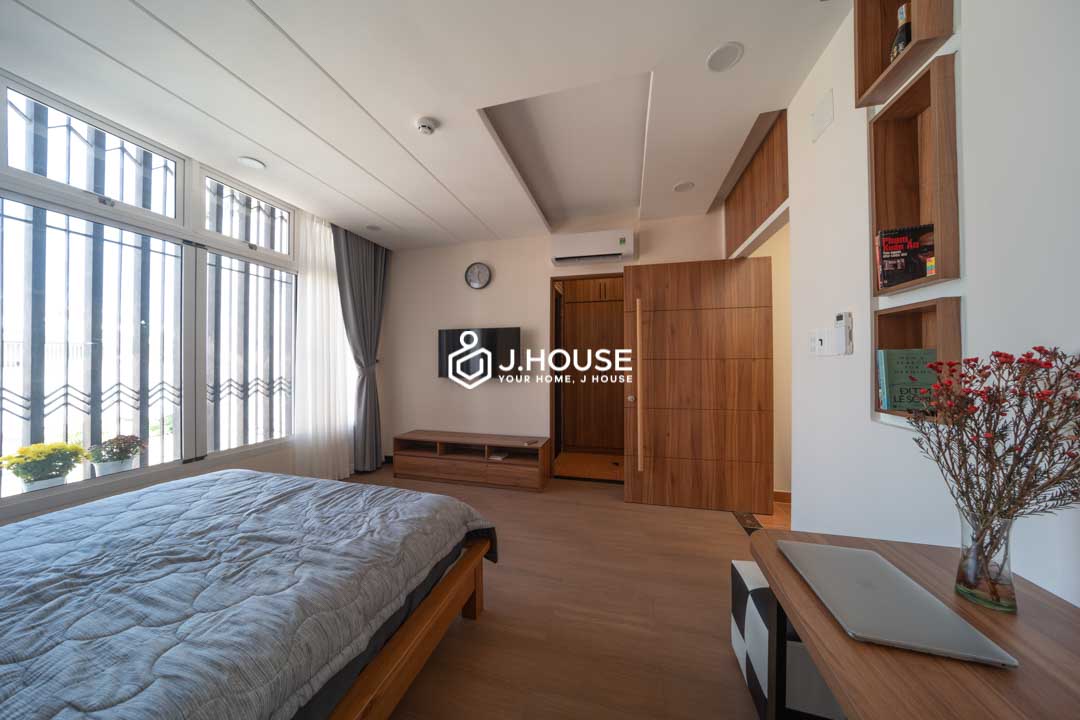 Modern 1 bedroom fully furnished apartment for rent in District 4, HCMC-0