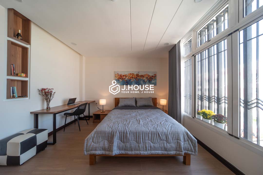 Modern 1 bedroom fully furnished apartment for rent in District 4, HCMC-1