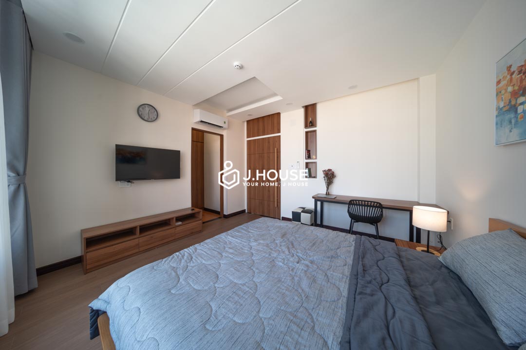 Modern 1 bedroom fully furnished apartment for rent in District 4, HCMC-2